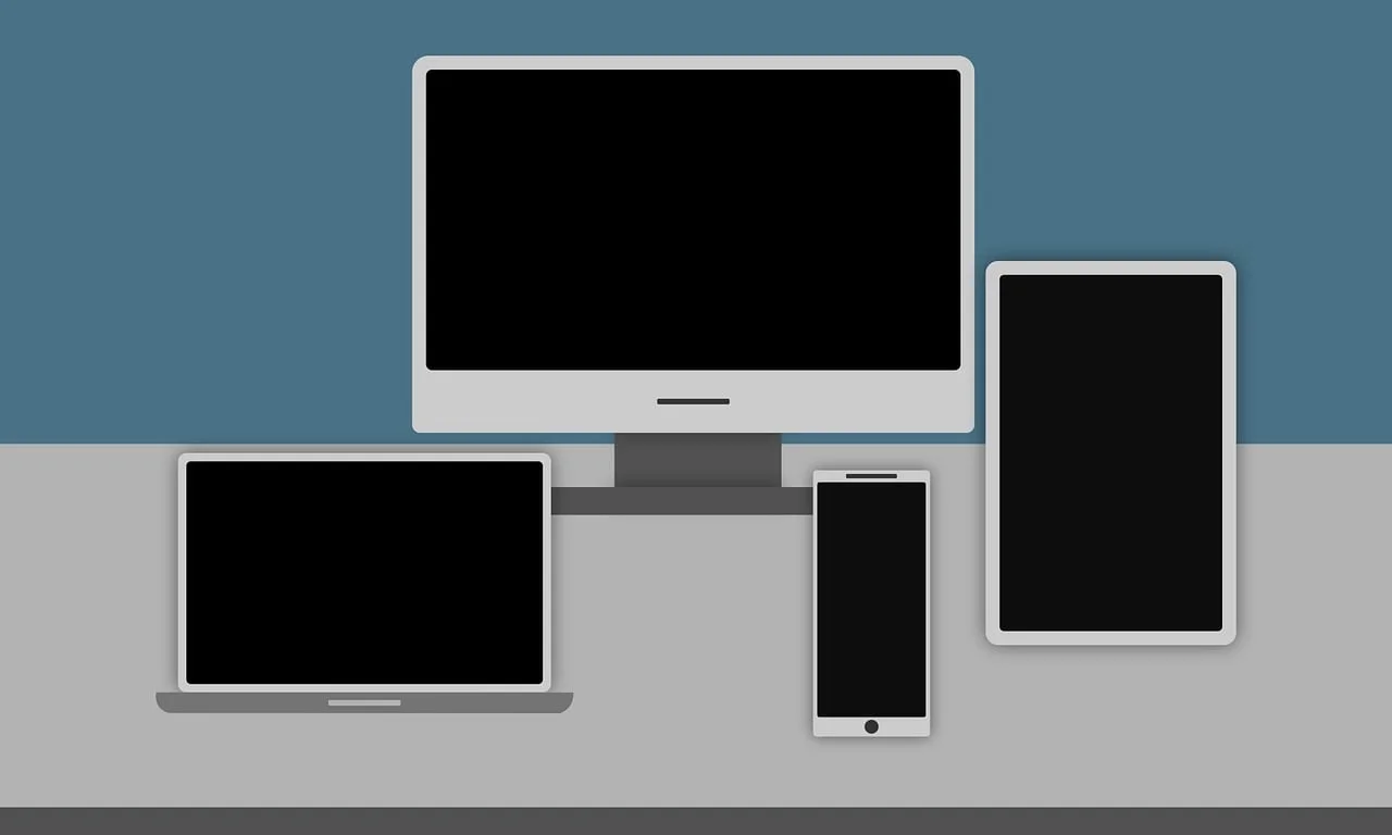 iMac・ノートPC・iPad・iPhoneが並んだイラスト